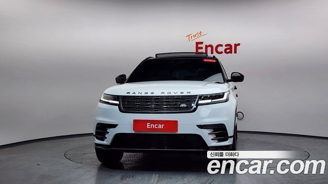 Land Rover Range Rover Velar 2025 — photo 3