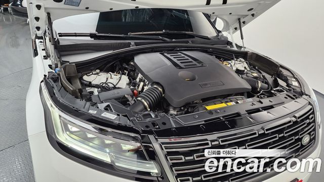 Land Rover Range Rover Velar 2025 — photo 6