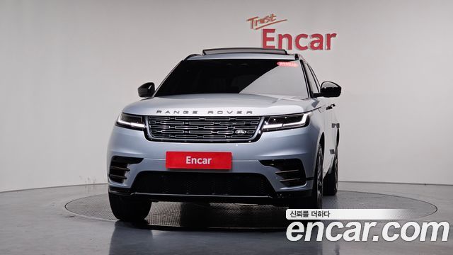 Land Rover Range Rover Velar 2025 — photo 3