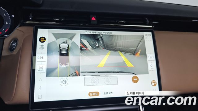 Land Rover Range Rover Velar 2025 — photo 15