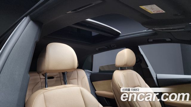 Audi Q8 2021 — photo 18