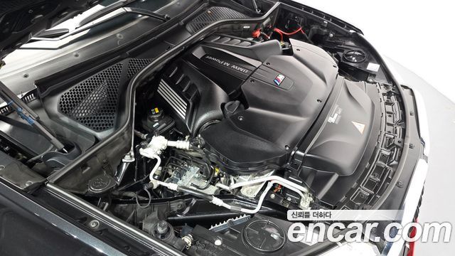 BMW X6M 2017 — photo 6