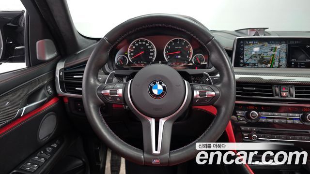 BMW X6M 2017 — photo 13