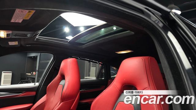 BMW X6M 2017 — photo 17