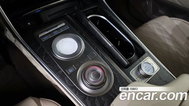 Genesis GV80 2020 — photo 9