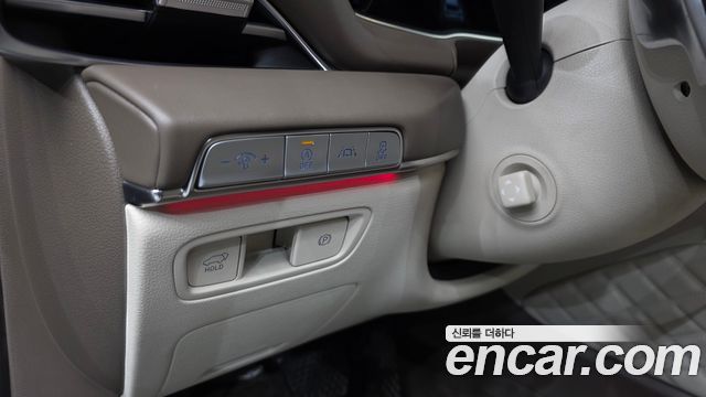 Genesis GV80 2020 — photo 11