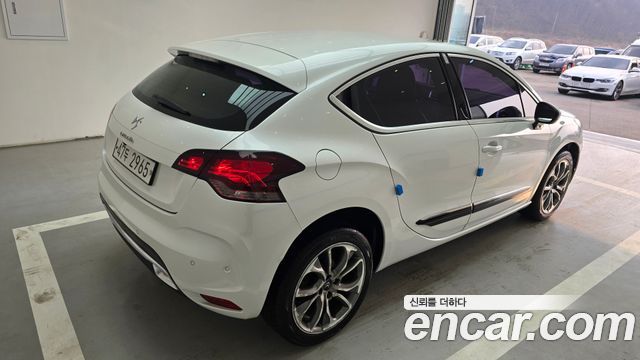 Citroën / DS DS4 2014 — photo 4