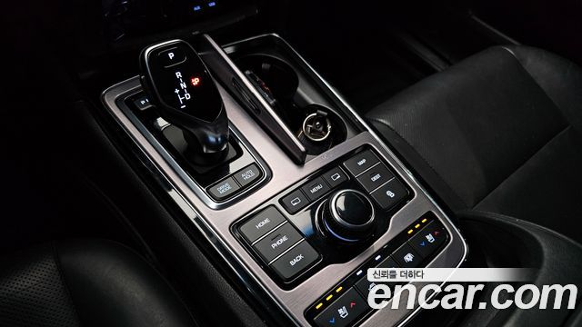 Hyundai Equus 2015 — photo 9