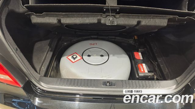 Hyundai Equus 2015 — photo 12
