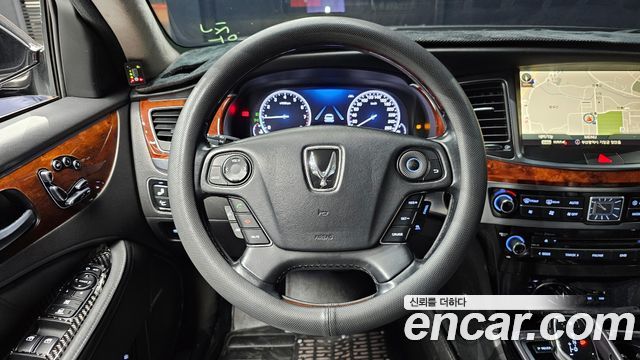 Hyundai Equus 2015 — photo 13