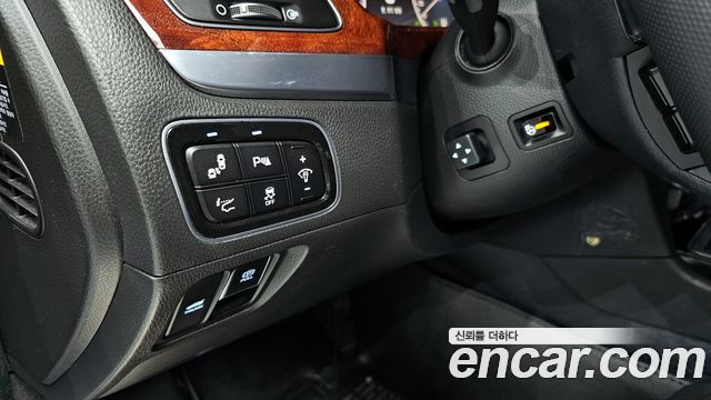 Hyundai Equus 2015 — photo 16