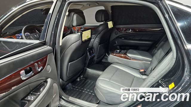 Hyundai Equus 2015 — photo 19