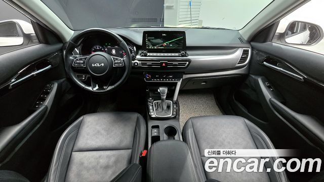 Kia Seltos 2023 — photo 7