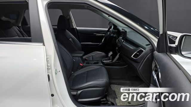 Kia Seltos 2023 — photo 11