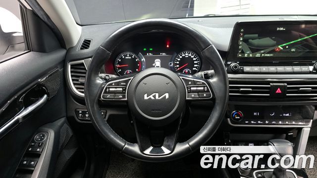 Kia Seltos 2023 — photo 13