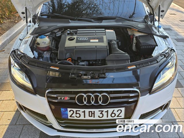 Audi TT 2008 — photo 10