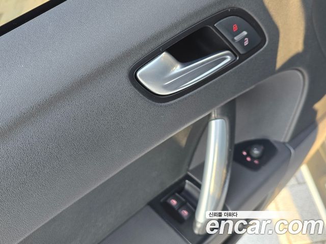 Audi TT 2008 — photo 12