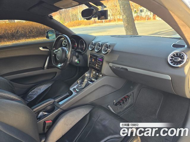 Audi TT 2008 — photo 15