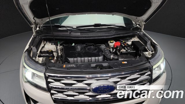 Ford Explorer 2018 — photo 6