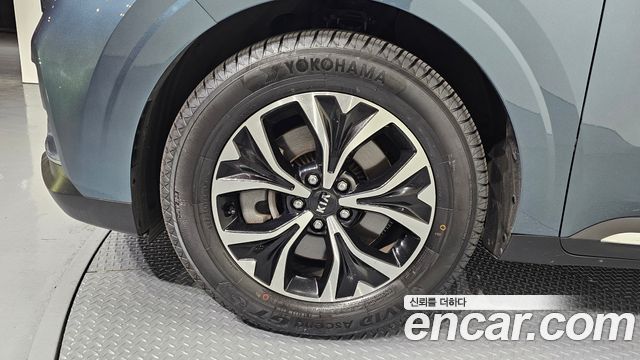 Kia Canival 2021 — photo 5