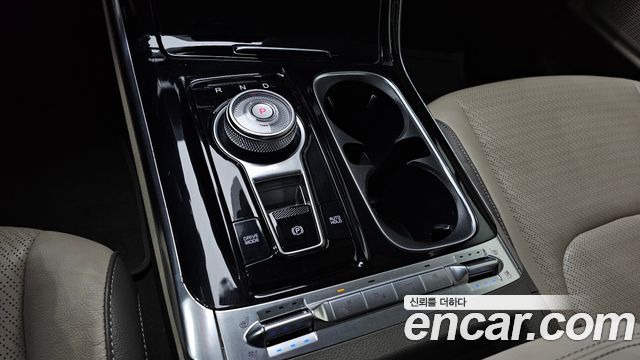 Kia Canival 2021 — photo 9