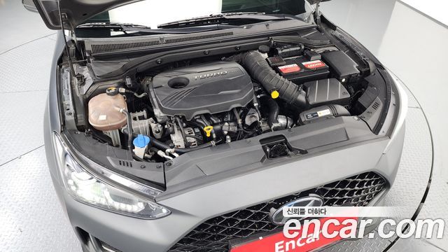 Hyundai Veloster 2019 — photo 6