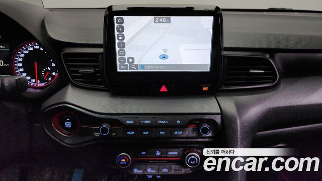 Hyundai Veloster 2019 — photo 14