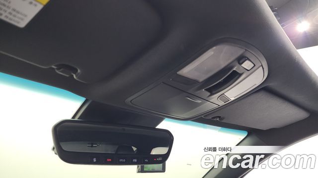 Hyundai Veloster 2019 — photo 19