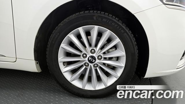 Kia K7 2016 — photo 5