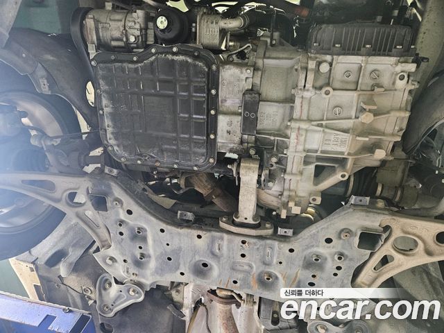 Kia K7 2016 — photo 18