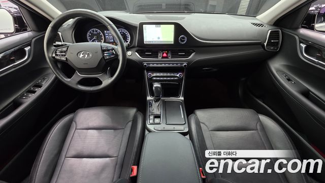 Hyundai Grandeur 2017 — photo 7