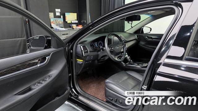 Hyundai Grandeur 2017 — photo 10