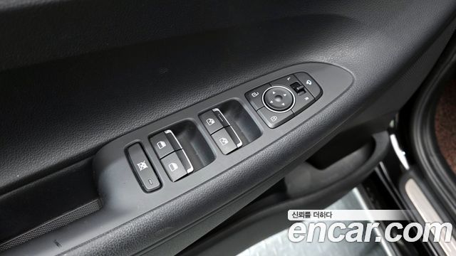 Hyundai Grandeur 2017 — photo 11