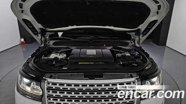 Land Rover Range Rover 2016 — photo 6