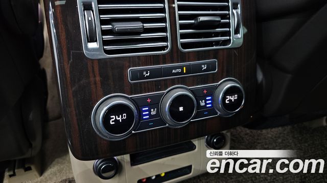 Land Rover Range Rover 2016 — photo 19