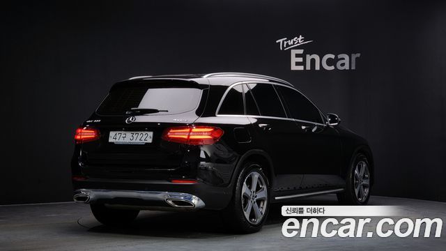 Mercedes-Benz GLC-Class 2019 — photo 2