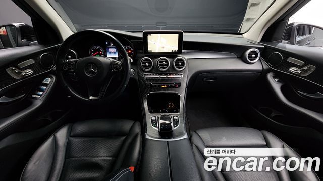 Mercedes-Benz GLC-Class 2019 — photo 7