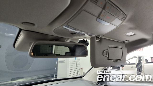 Mercedes-Benz GLC-Class 2019 — photo 18
