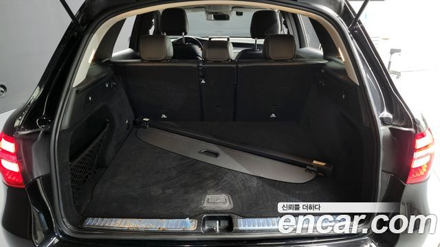 Mercedes-Benz GLC-Class 2019 — photo 20