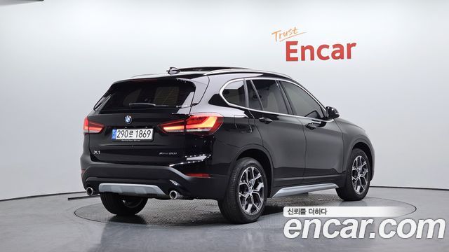 BMW X1 2021 — photo 2