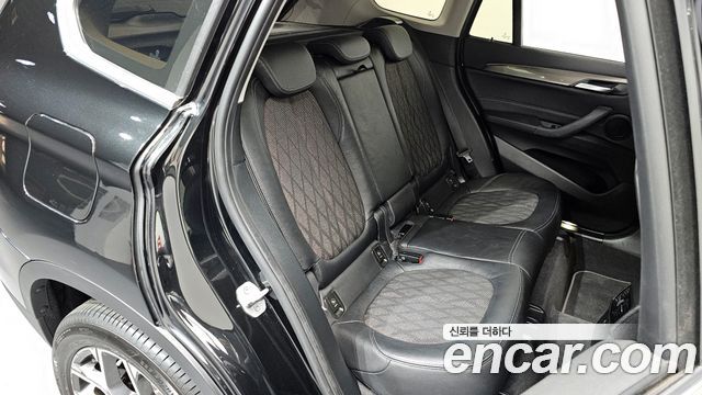 BMW X1 2021 — photo 12