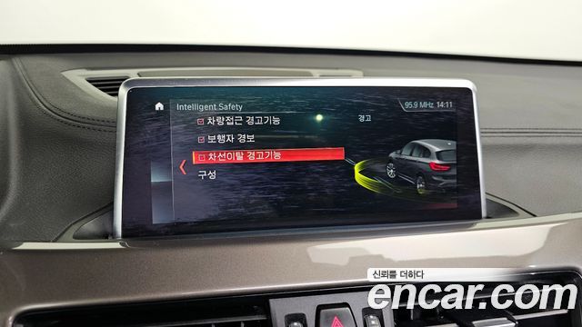 BMW X1 2021 — photo 16