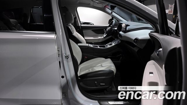 Hyundai Santafe 2021 — photo 10