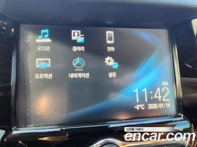 Chevrolet Korea Trax 2018 — photo 15