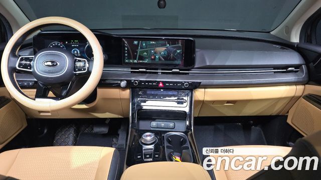 Kia Canival 2021 — photo 7
