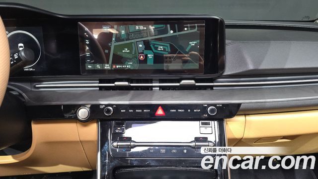Kia Canival 2021 — photo 14