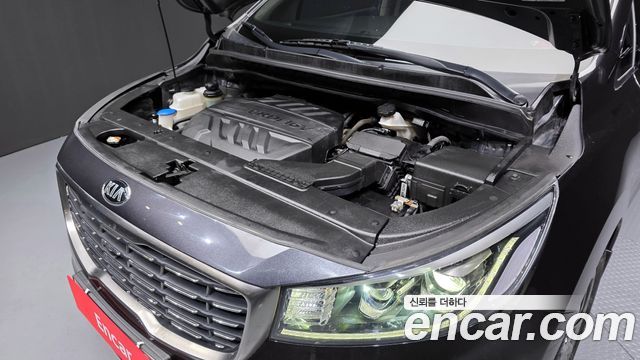 Kia Canival 2019 — photo 6