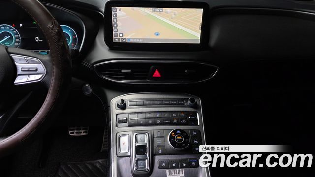 Hyundai Santafe 2021 — photo 17