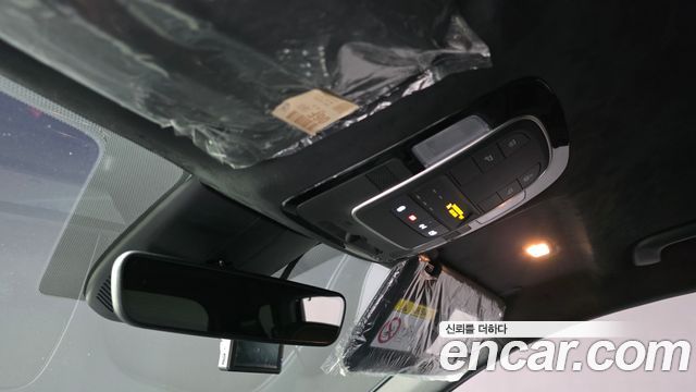 Hyundai Santafe 2021 — photo 18