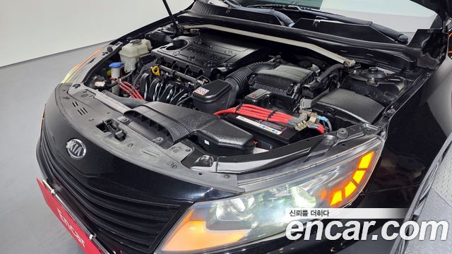 Kia K5 2011 — photo 6